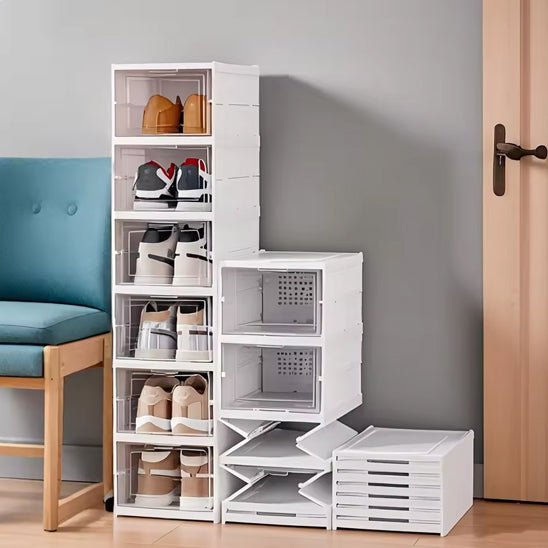 etagere chaussure pliable avec six chaussures et deux etageres vides
