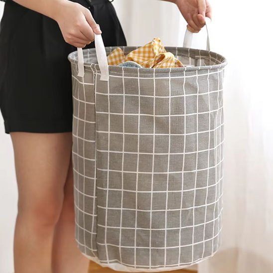 panier a linge linbox gris avec linges