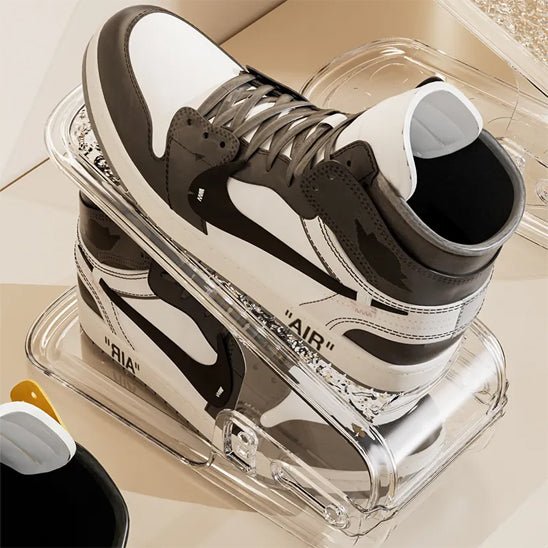 rangement chaussures transparent avec paire chaussures blanc noir