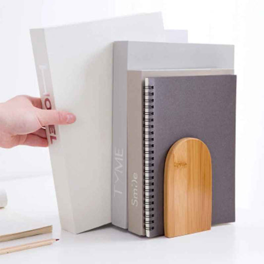 serre livre bambou avec cinq livres