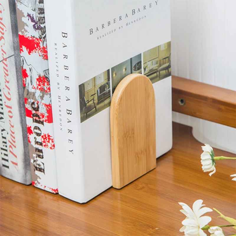 serre livre bambou avec trois gros livres