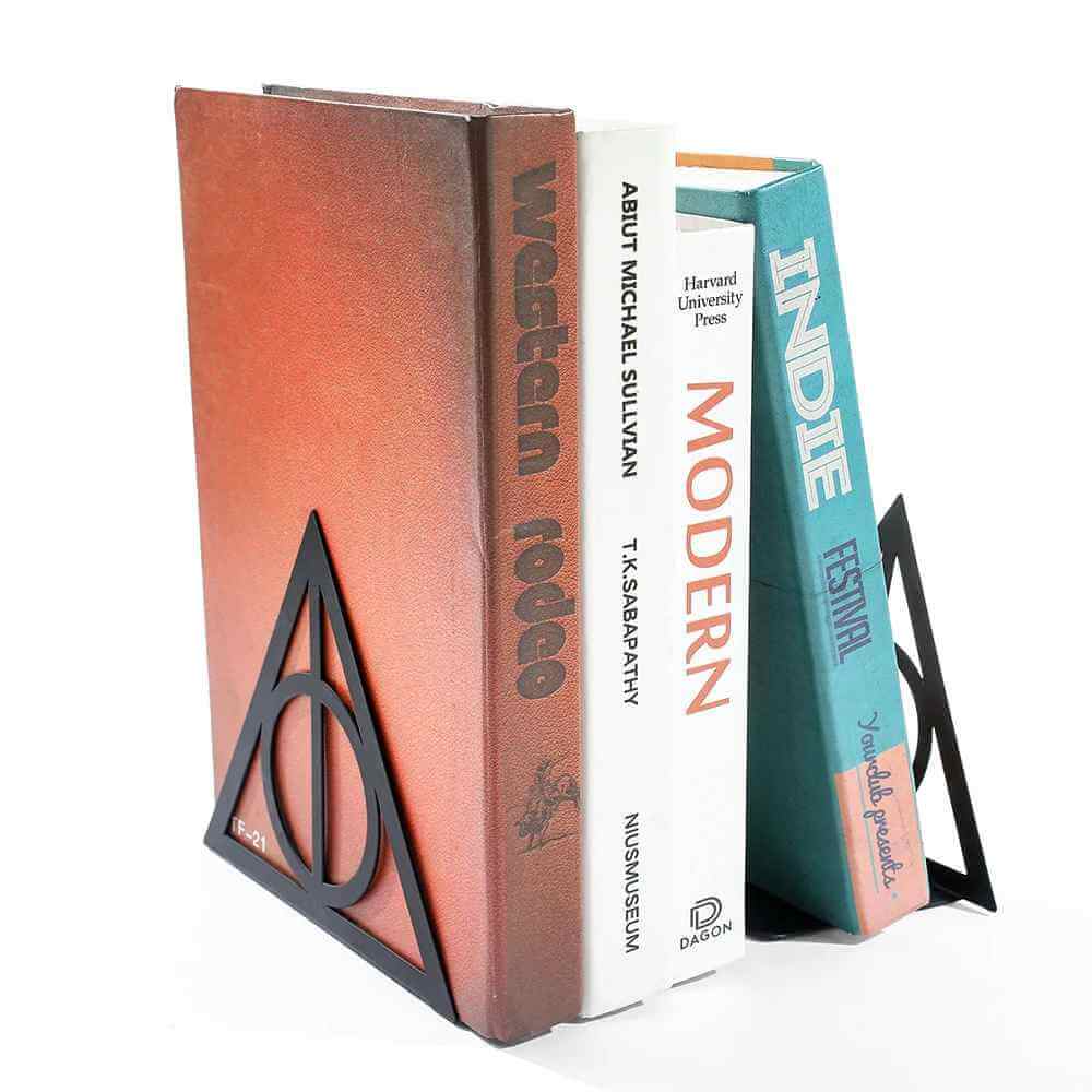 serre livre original triangle avec quatre gros livres