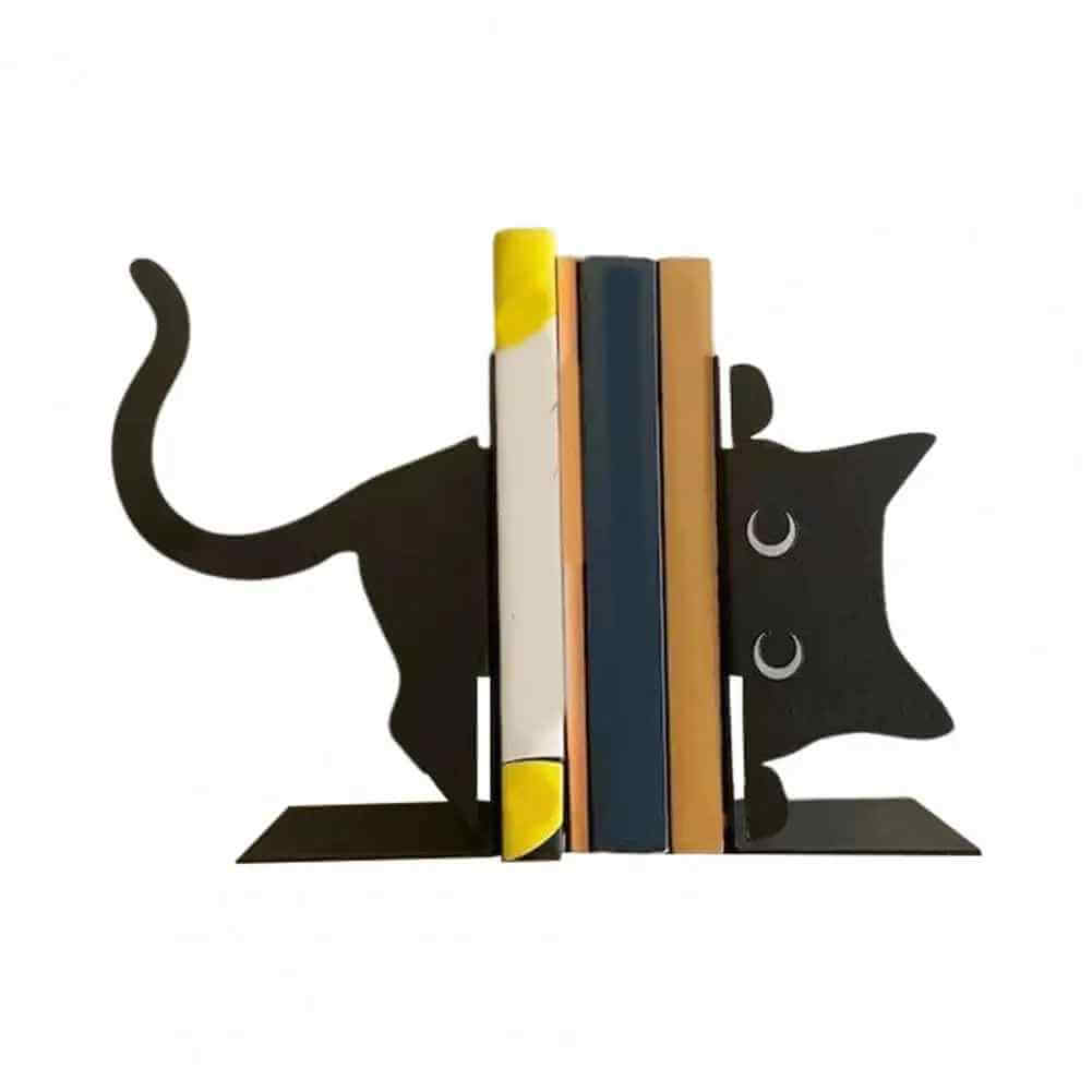 serres livres chat noir avec quatre livres