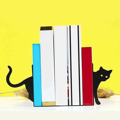 serres livres chat avec cinq livres taille moyenne
